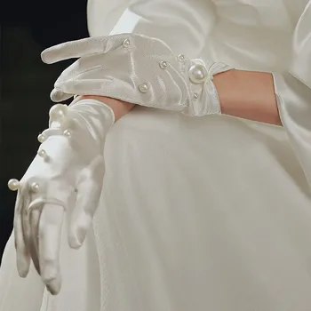 Ретро Белое атласное жемчужное свадебное платье Невесты, перчатки, макияж на Хэллоуин, Оперная сцена, Короткие женские солнцезащитные рукавицы на полный палец.