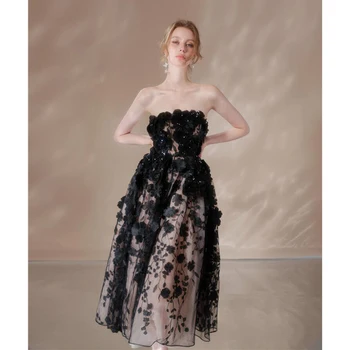 Новое женское платье для выпускного вечера с трехмерной аппликацией ручной работы, черное бальное платье длиной до колена, без бретелек, без спинки, модное и элегантное платье 2023 года